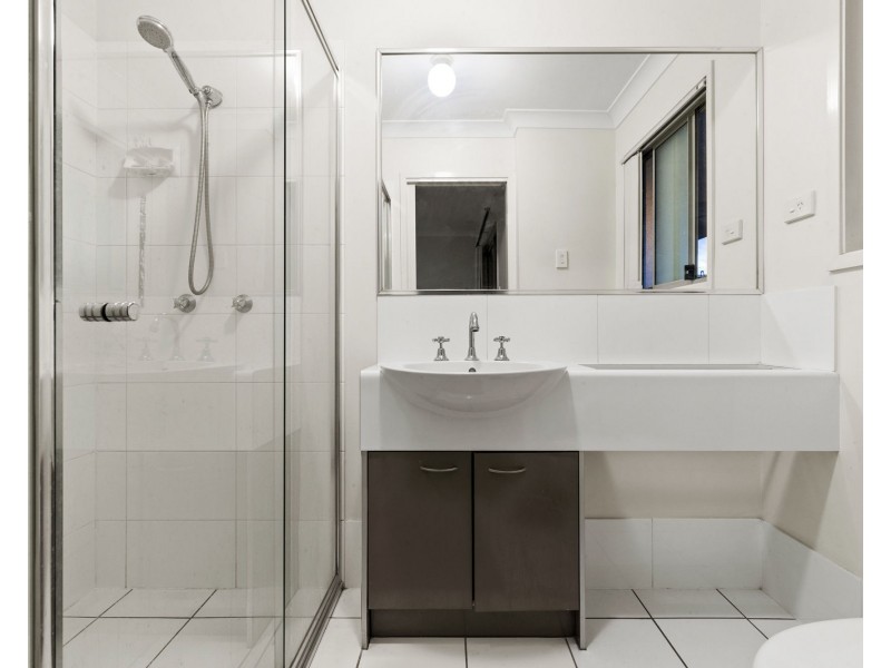 9/8 Ruocco Street, Bracken Ridge QLD 4017