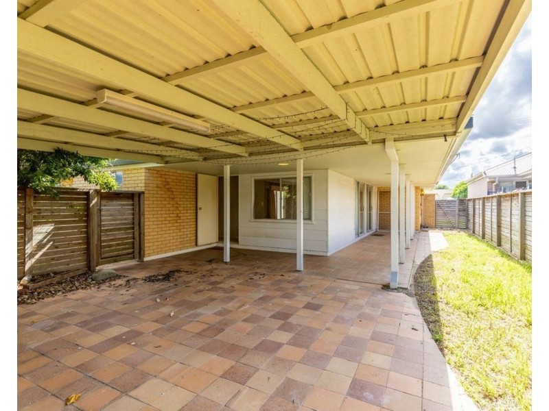 8 Danube Drive, Strathpine QLD 4500