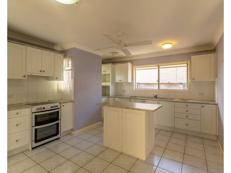 8 Danube Drive, Strathpine QLD 4500