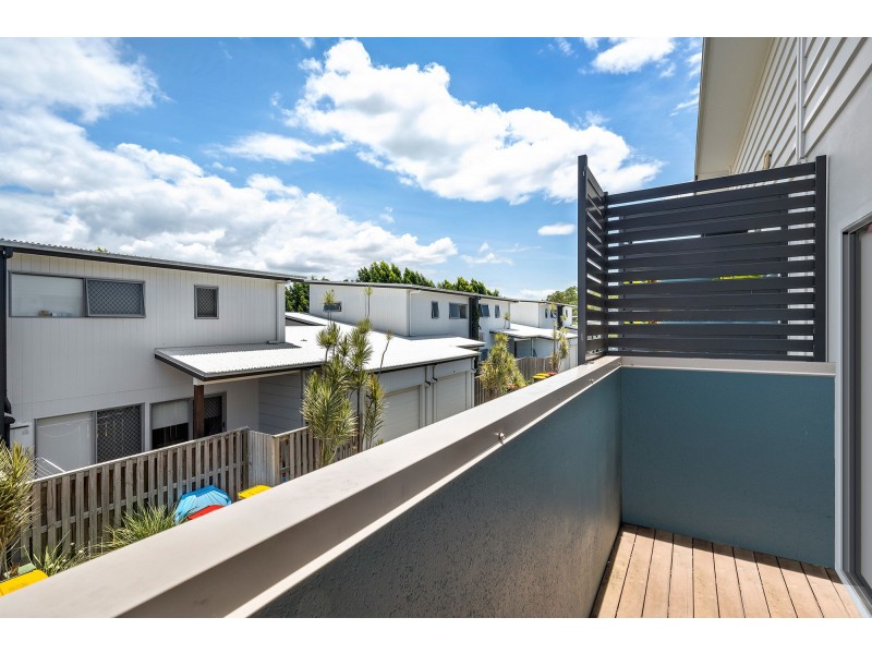 3 Broadwater Lane, Fitzgibbon QLD 4018