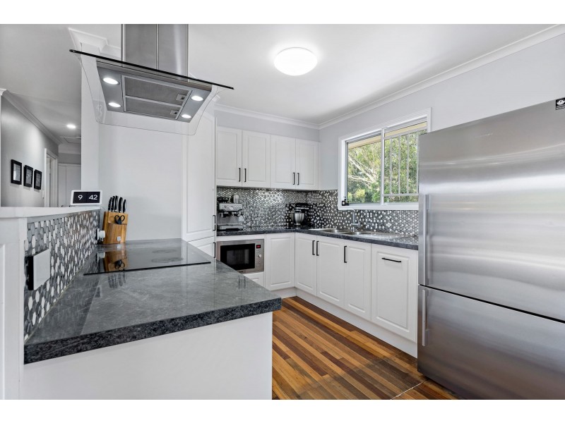 4 Kift Court, Kallangur QLD 4503