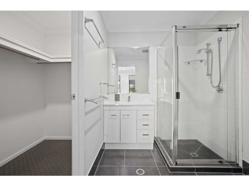 5 Lefroy Court, Warner QLD 4500