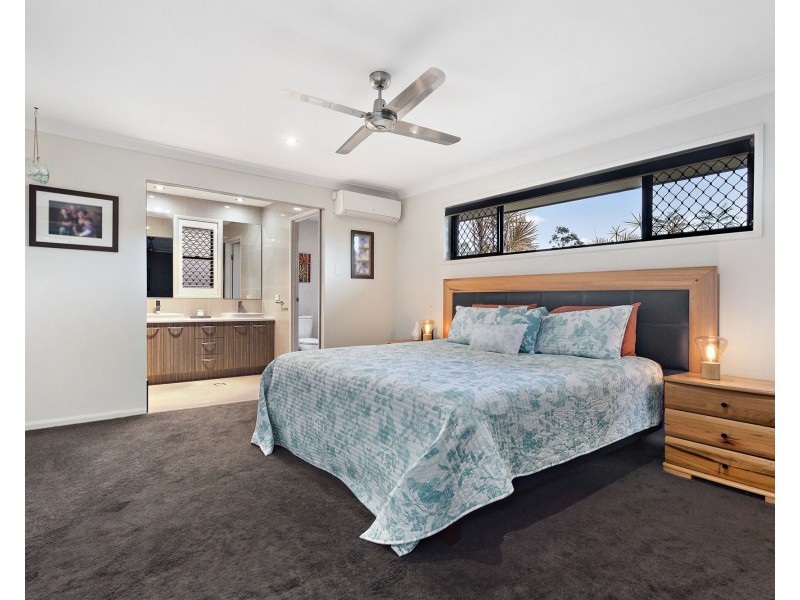 27-37 Country Court, Elimbah QLD 4516