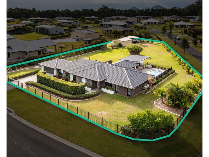 27-37 Country Court, Elimbah QLD 4516