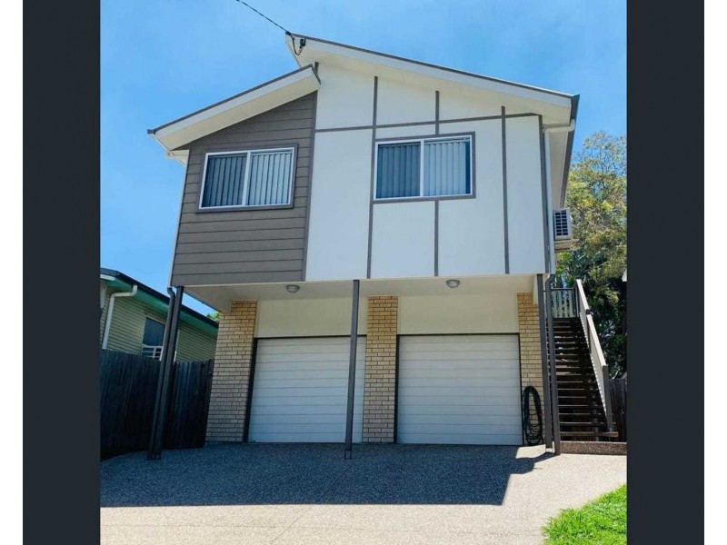 2/77 Haylock Street, Wynnum QLD 4178