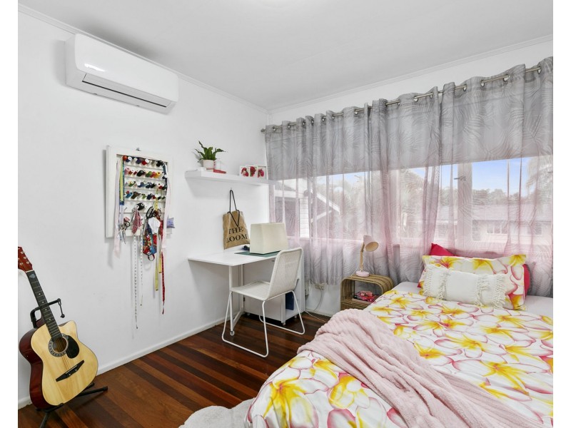 8 Valis Street, Aspley QLD 4034