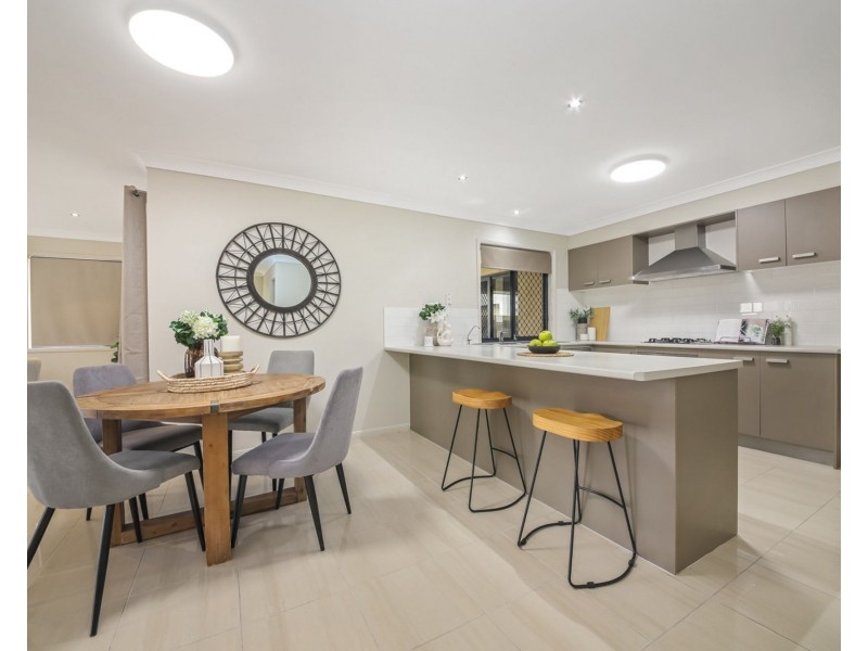 56 Caribou Crescent, Fitzgibbon QLD 4018