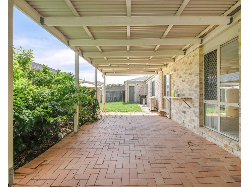 6 Cloverbrook Place, Bracken Ridge QLD 4017