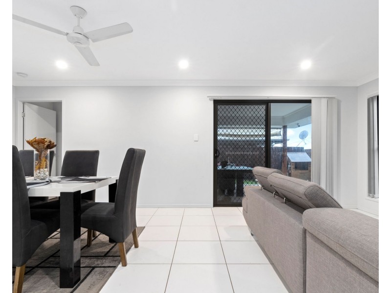 84 Promenade Circuit, Rothwell QLD 4022