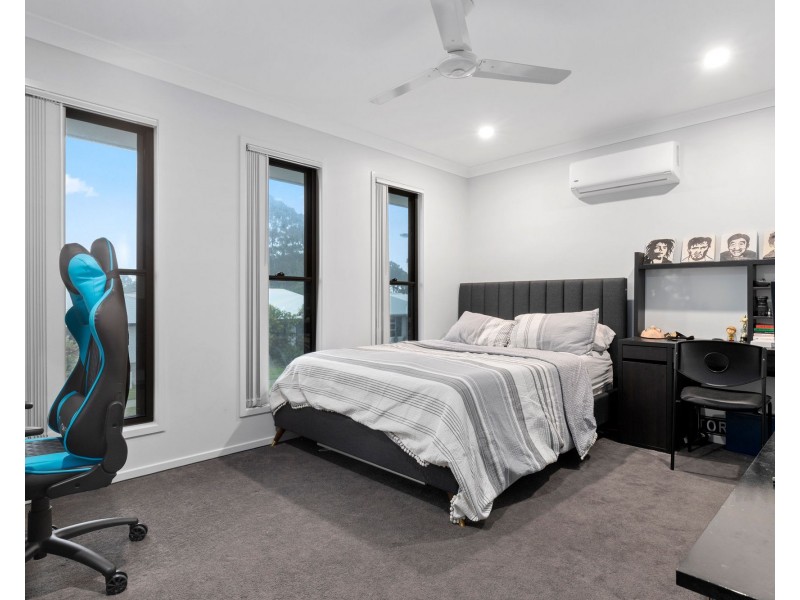 84 Promenade Circuit, Rothwell QLD 4022