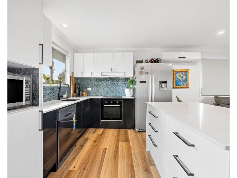 18 Brooks Road, Bray Park QLD 4500
