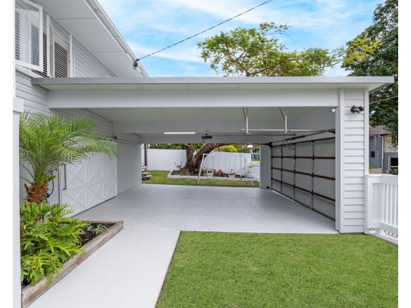 22 Blenheim Street, Chermside West QLD 4032