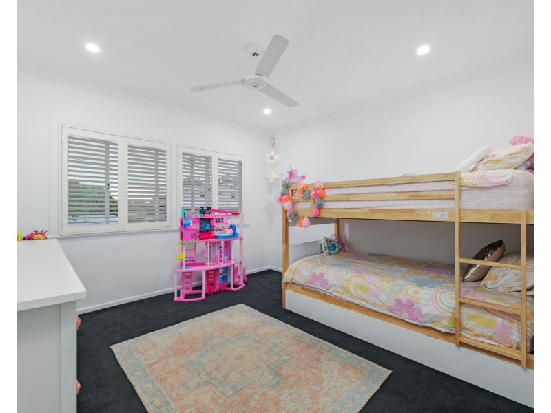 22 Blenheim Street, Chermside West QLD 4032
