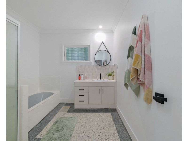 22 Blenheim Street, Chermside West QLD 4032