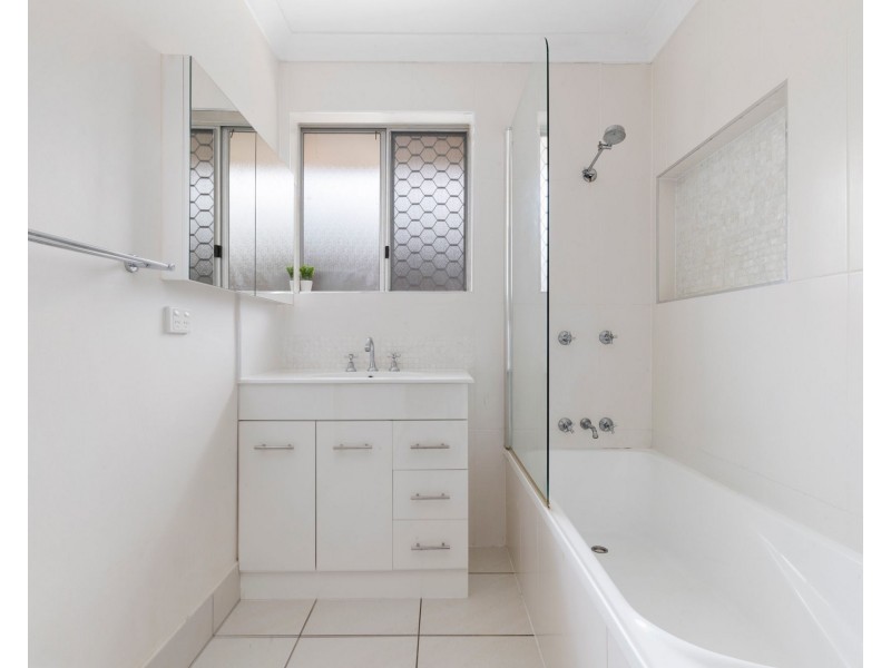 74 Woondaree Street, Bracken Ridge QLD 4017