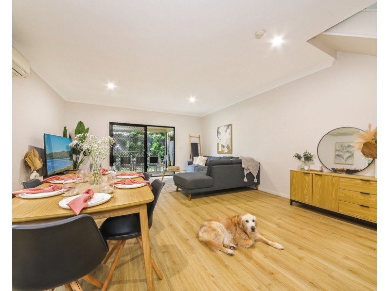 2/399 Rode Road, Chermside QLD 4032