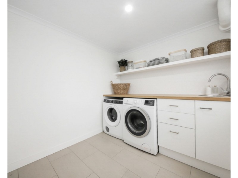 27 Vermont Street, Aspley QLD 4034