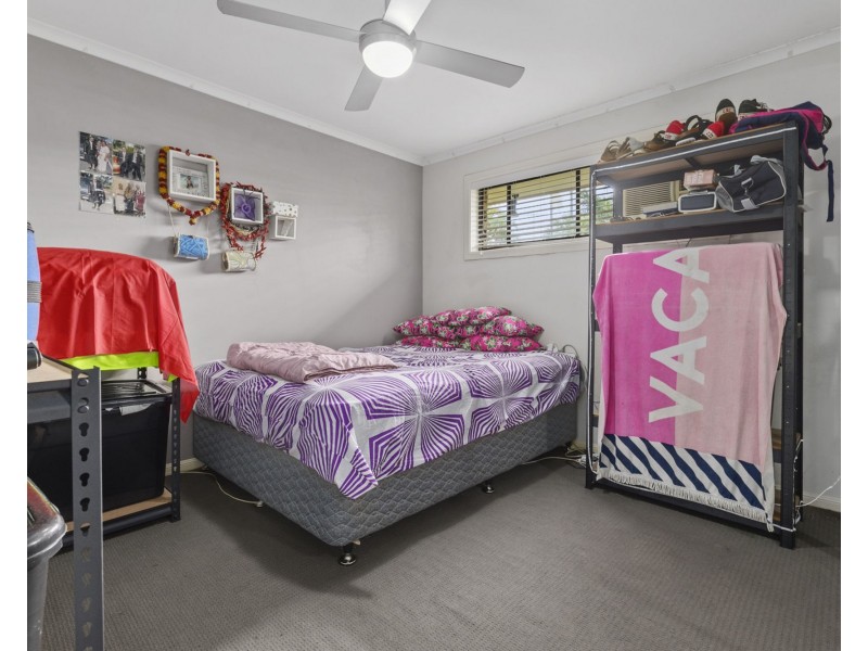 35 Livingstone Street, Strathpine QLD 4500
