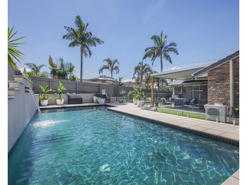 159 Old Northern Road, Albany Creek QLD 4035