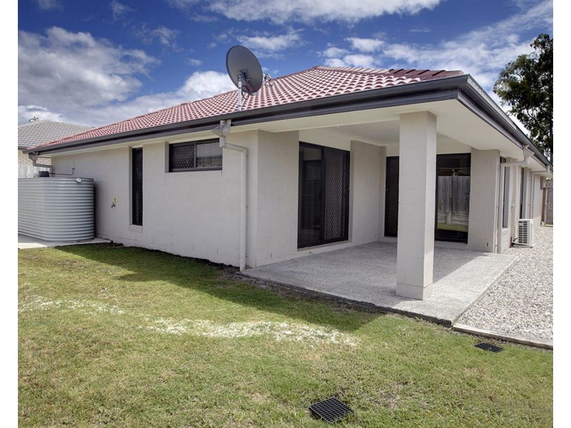 5 Flint Street, Bray Park QLD 4500