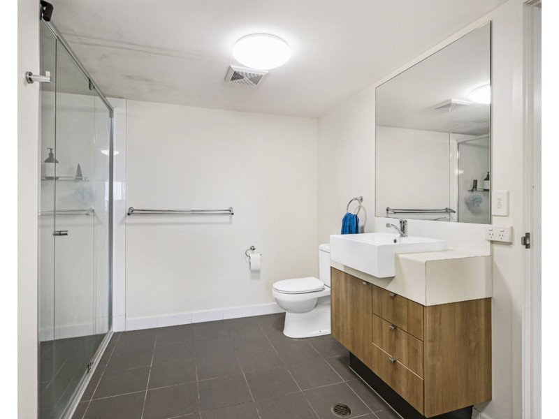 1103/25 Charlotte Street, Chermside QLD 4032