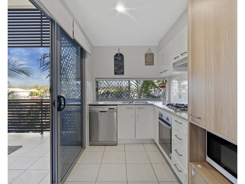 2/21 Naples Street, Bracken Ridge QLD 4017