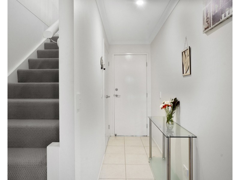 2/21 Naples Street, Bracken Ridge QLD 4017