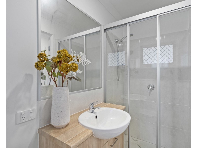 2/21 Naples Street, Bracken Ridge QLD 4017