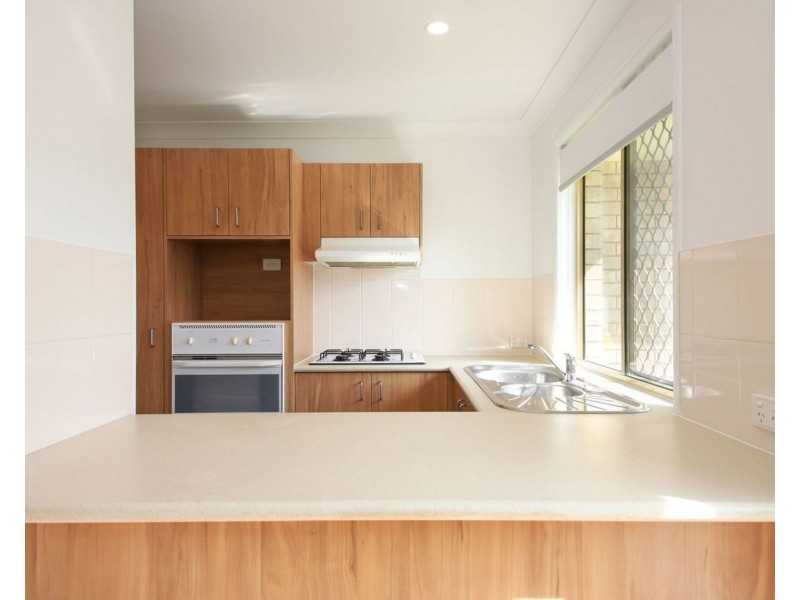 17 CALROSSY STREET, Boondall QLD 4034