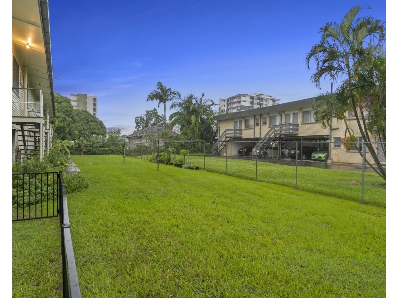 1/42 Thomas Street, Chermside QLD 4032