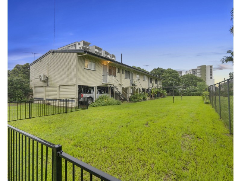 1/42 Thomas Street, Chermside QLD 4032