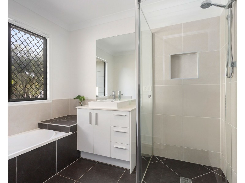 155 Rode Road, Wavell Heights QLD 4012