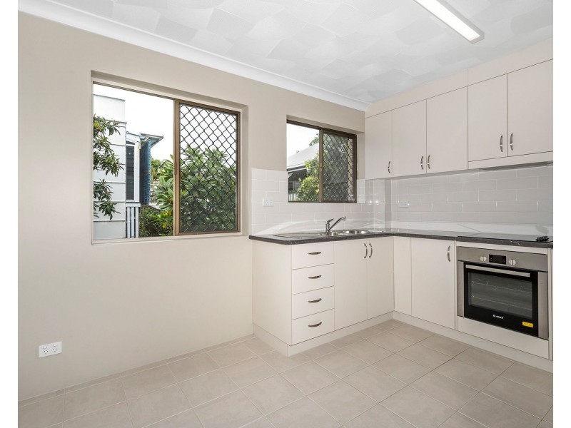 2/26 Holmesbrook Street, Ashgrove QLD 4060