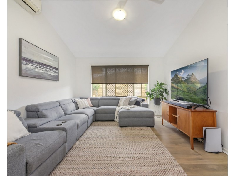 87 Cowie Road, Carseldine QLD 4034