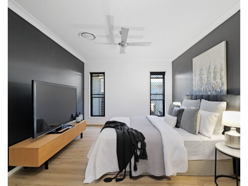 17 Kidston Crescent, Warner QLD 4500