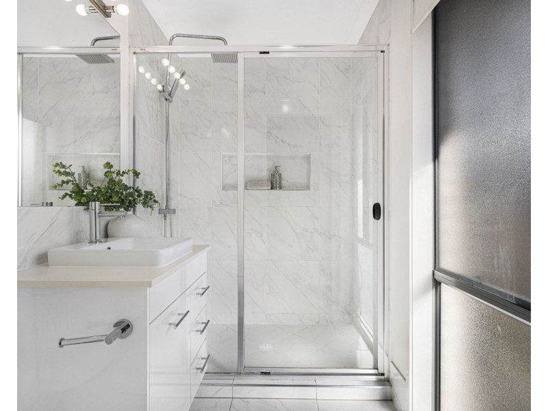 19 Centenary Ct, Warner QLD 4500