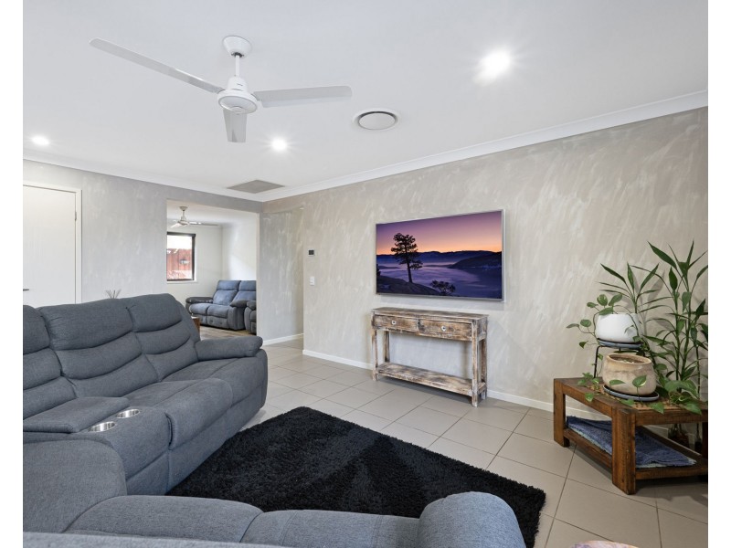 43 Carey Street, Warner QLD 4500