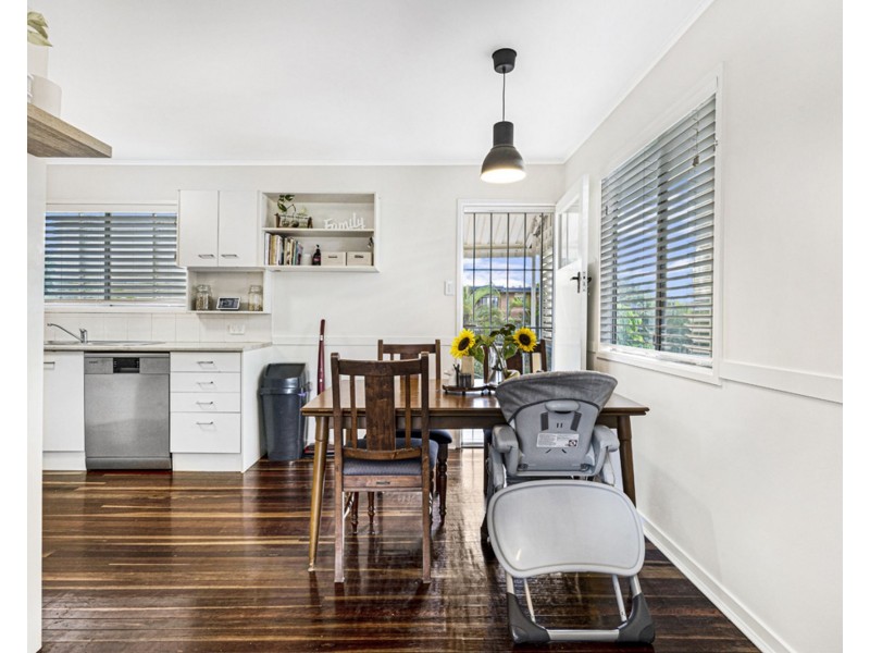 15 Kensington Way, Strathpine QLD 4500