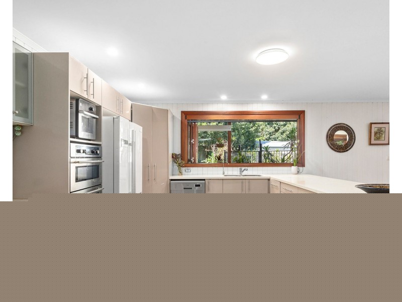 12-14 Chaseley Street, Nudgee Beach QLD 4014