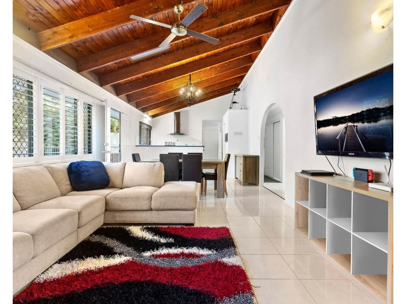 54 Bunya Park Drive, Eatons Hill QLD 4037