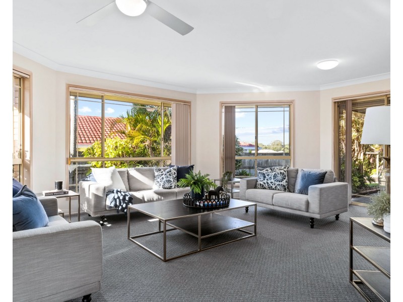 8 Magna Place, Bracken Ridge QLD 4017