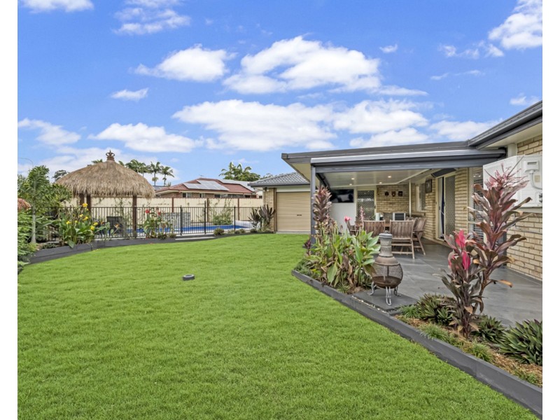 7 Blue Mountain Cres, Warner QLD 4500