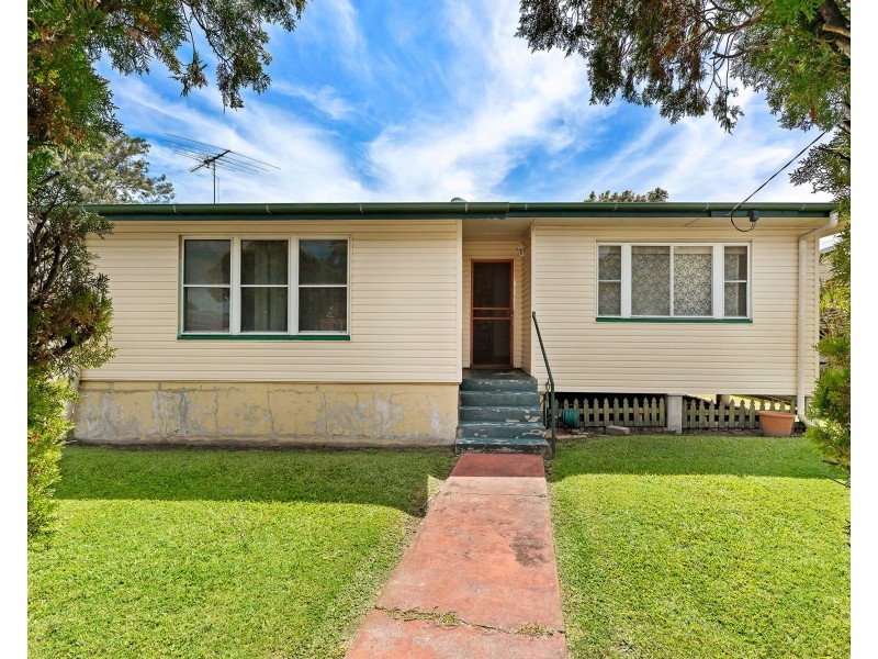 33 Landsboro Avenue, Boondall QLD 4034