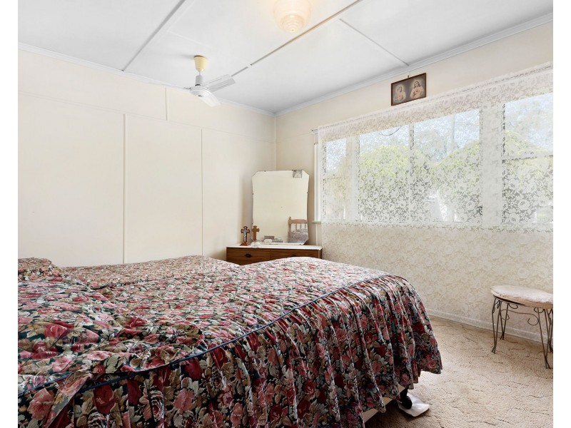 33 Landsboro Avenue, Boondall QLD 4034