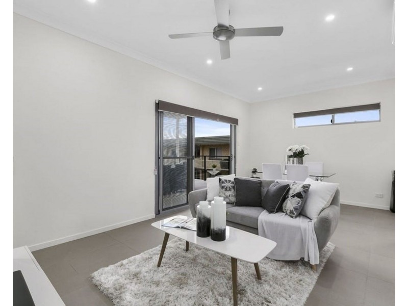 8/24 Wallace Street, Chermside QLD 4032