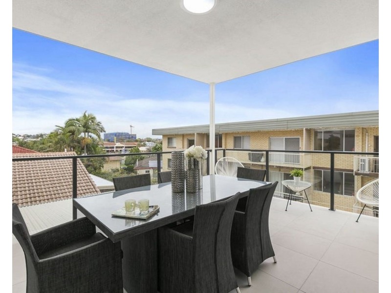 8/24 Wallace Street, Chermside QLD 4032