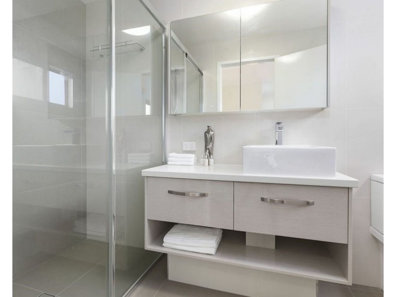 8/24 Wallace Street, Chermside QLD 4032