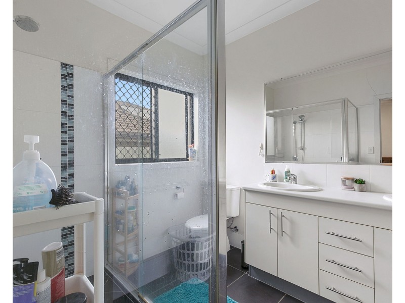 16 Oakwood Road, Warner QLD 4500