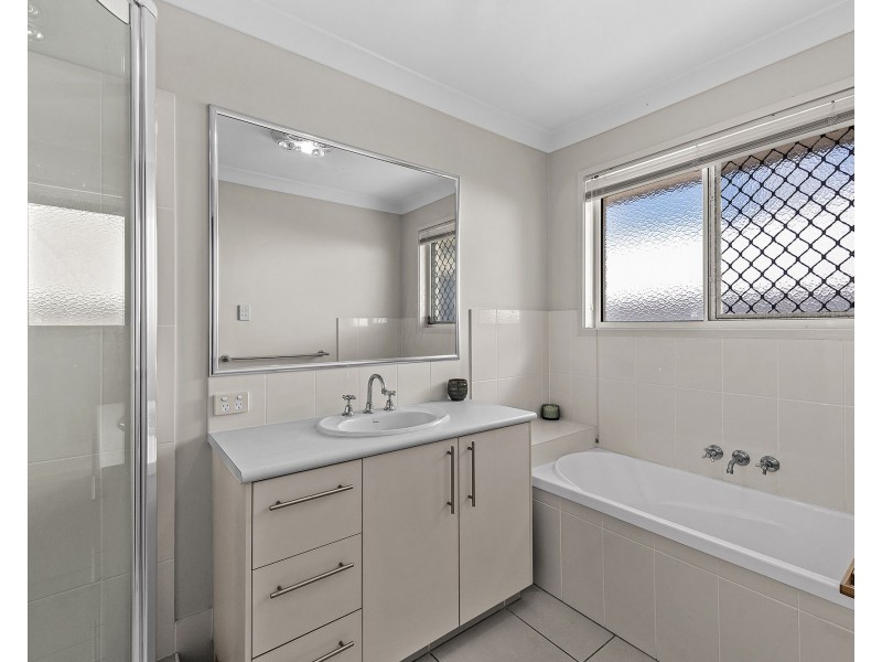 46 Menara Circuit, North Lakes QLD 4509