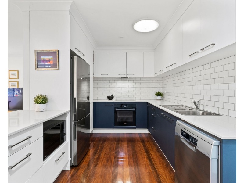 11 Enid Street, Bracken Ridge QLD 4017